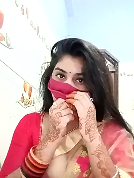 Snapshot of Hot-Soniya733 chatting on 02-18-26, 02:57 Hot-Soniya733 online show from 02-18-26, 02:57