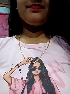 Snapshot of Hot-Soniya733 chatting on 02-22-26, 01:40 Hot-Soniya733 online show from 02-22-26, 01:40