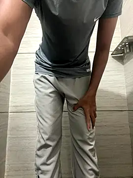 Snapshot of hamstar09 chatting on 09-20-25, 10:49 hamstar09 online show from 09-20-25, 10:49