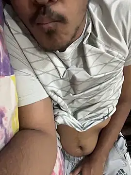 Snapshot of hamstar09 chatting on 09-22-25, 10:39 hamstar09 online show from 09-22-25, 10:39