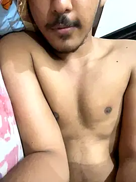 Snapshot of hamstar09 chatting on 09-24-25, 01:03 hamstar09 online show from 09-24-25, 01:03