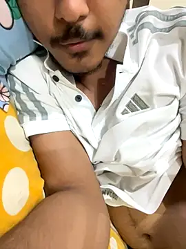 Snapshot of hamstar09 chatting on 10-03-25, 10:23 hamstar09 online show from 10-03-25, 10:23