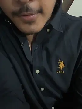 Snapshot of hamstar09 chatting on 10-24-25, 09:49 hamstar09 online show from 10-24-25, 09:49