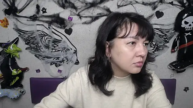 SelenaFly online show from 11-10-25, 06:01