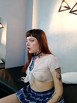 AnnyAndRoman online show from 10-16-25, 05:58