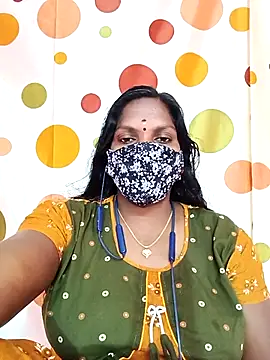 Snapshot of Tamil_Abinaya chatting on 10-03-25, 02:41 Tamil Abinaya online show from 10-03-25, 02:41