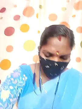 Snapshot of Tamil_Abinaya chatting on 10-20-25, 05:46 Tamil Abinaya online show from 10-20-25, 05:46