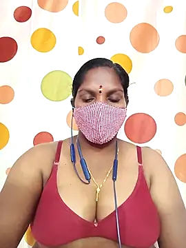 Snapshot of Tamil_Abinaya chatting on 10-26-25, 04:57 Tamil Abinaya online show from 10-26-25, 04:57