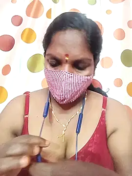 Snapshot of Tamil_Abinaya chatting on 11-14-25, 05:44 Tamil Abinaya online show from 11-14-25, 05:44