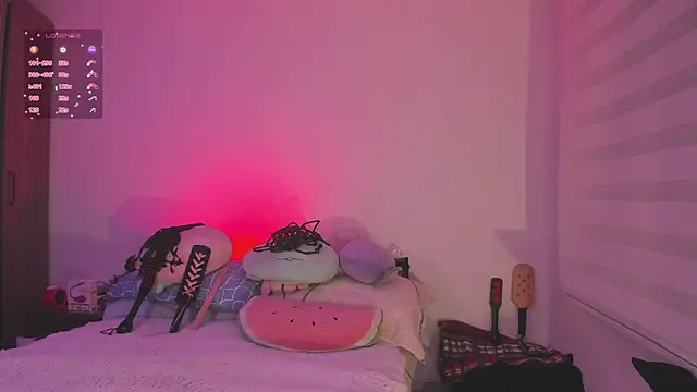 Snapshot of K2xxKrawl chatting on 02-20-26, 11:49 K2xxKrawl online show from 02-20-26, 11:49