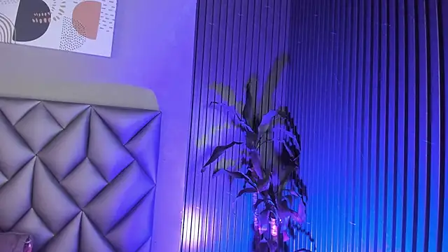 Kitty Dollyy online show from 11-12-25, 09:03