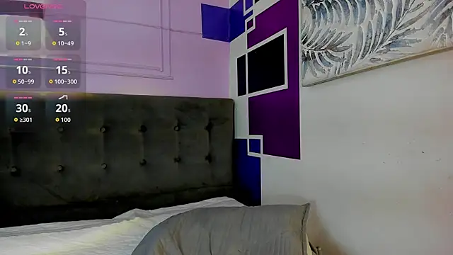 tiiny emilly online show from 10-22-25, 09:36