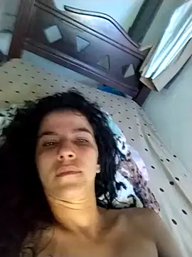 lucerocutte online show from 11-22-25, 06:07