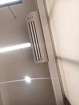 Snapshot of VJ17 chatting on 09-10-25, 05:40 VJ17 online show from 09-10-25, 05:40