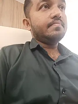 Snapshot of VJ17 chatting on 10-03-25, 06:10 VJ17 online show from 10-03-25, 06:10