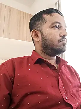 Snapshot of VJ17 chatting on 10-08-25, 06:33 VJ17 online show from 10-08-25, 06:33