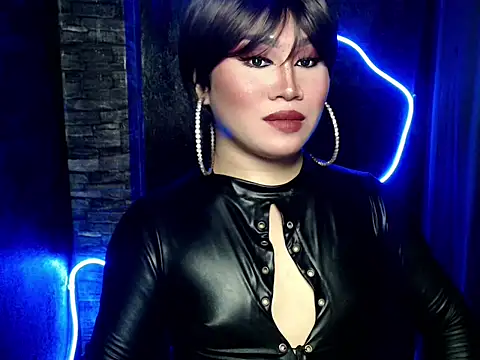 pretty lassy online show from 09-24-25, 08:17