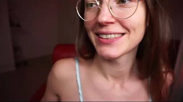 Snapshot of Scorpion_Peach chatting on 11-12-25, 02:50 Scorpion Peach online show from 11-12-25, 02:50