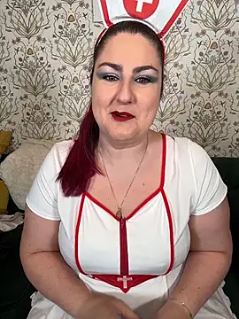 Snapshot of Lacey-BBW chatting on 10-28-25, 10:45 Lacey-BBW online show from 10-28-25, 10:45