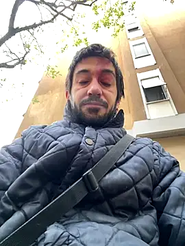 Snapshot of piacentino69 chatting on 10-29-25, 06:48 piacentino69 online show from 10-29-25, 06:48