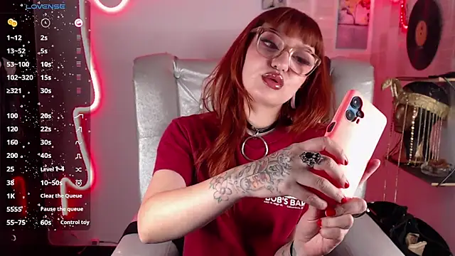 FabulousVenus online show from 09-14-25, 04:06