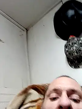 Southerngent1979 online show from 02-01-26, 06:50