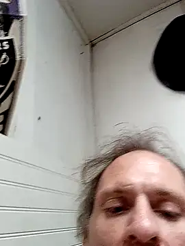 Southerngent1979 online show from 02-22-26, 05:51