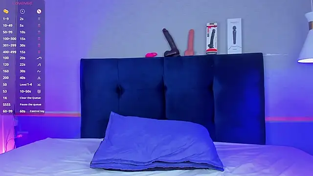 Leo Savage  online show from 11-14-25, 04:00