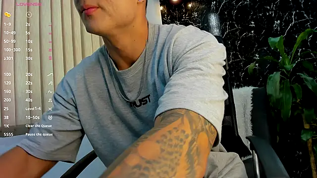 Alexander ferre online show from 09-29-25, 01:49