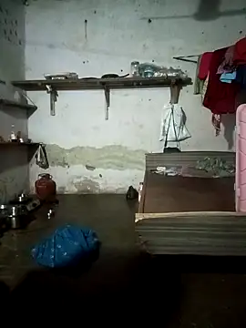 Snapshot of SEXY-MAHI4 chatting on 09-23-25, 05:05 SEXY-MAHI4 online show from 09-23-25, 05:05