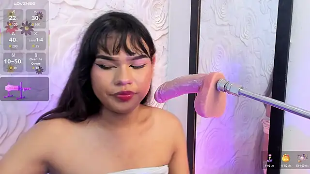 Monthiee online show from 10-17-25, 05:43