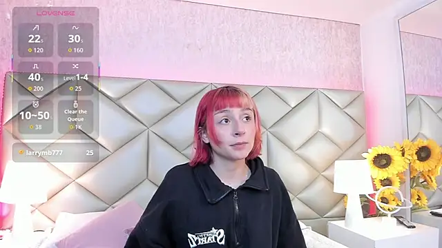 dafnne hall online show from 12-03-25, 04:31