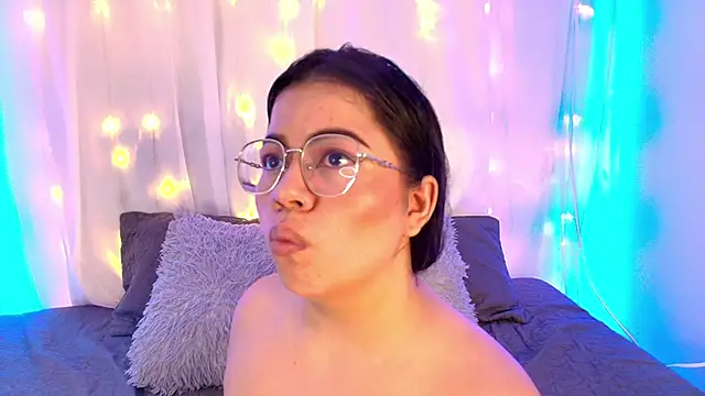 LilyRousee online show from 11-27-25, 07:16