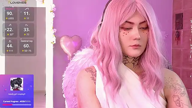 Snapshot of GothXRaven chatting on 02-13-26, 04:14 GothXRaven online show from 02-13-26, 04:14