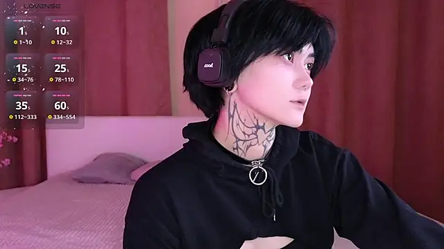 Snapshot of GothXRaven chatting on 02-27-26, 03:23 GothXRaven online show from 02-27-26, 03:23