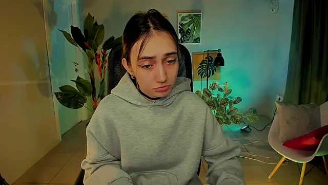 olivianorton online show from 09-25-25, 12:09