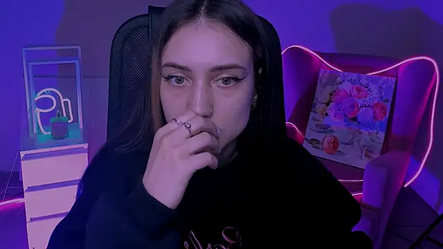 olivianorton online show from 10-11-25, 12:26