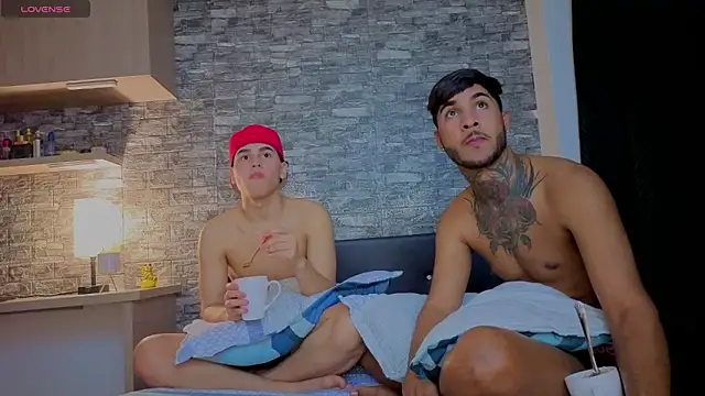 Theimperialboys  online show from 04-07-26, 12:22