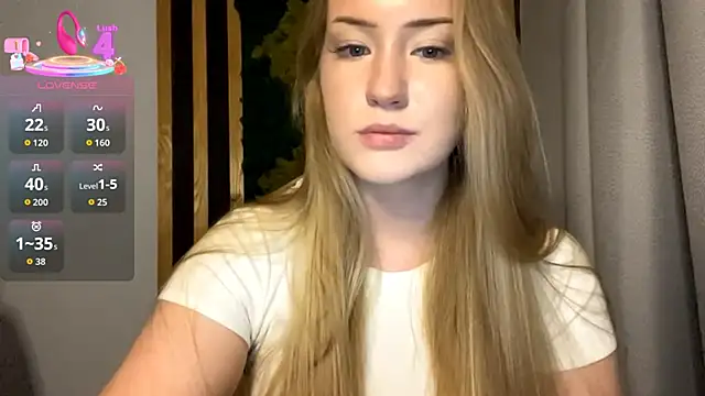 PandaFluff online show from 10-26-25, 04:57