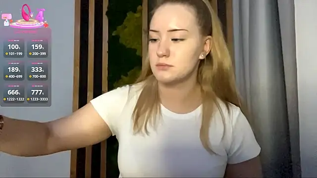 PandaFluff online show from 11-12-25, 04:40