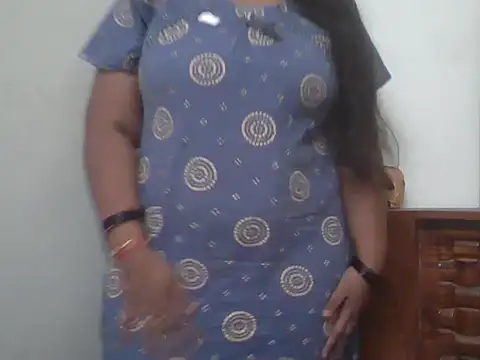 its me Rashmi online show from 12-15-25, 02:43