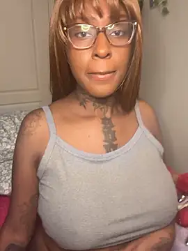 Snapshot of MistiSavannah chatting on 11-09-25, 04:00 MistiSavannah online show from 11-09-25, 04:00