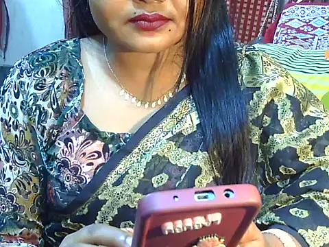 Nusrat Faria07 online show from 10-25-25, 12:51