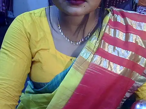 Nusrat Faria07 online show from 10-25-25, 09:53