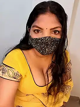 Snapshot of Komal-stream chatting on 09-11-25, 01:39 Komal-stream online show from 09-11-25, 01:39