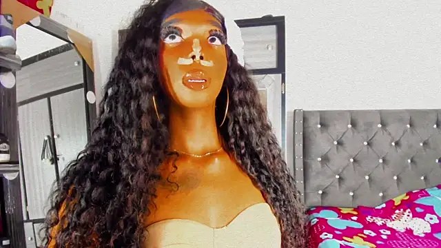 Snapshot of Sara_hot12112 chatting on 10-02-25, 11:23 Sara hot12112 online show from 10-02-25, 11:23