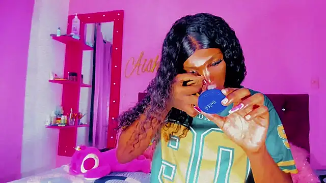 Snapshot of Sara_hot12112 chatting on 02-12-26, 06:30 Sara hot12112 online show from 02-12-26, 06:30