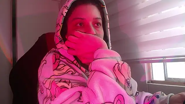 miss carmila1 online show from 10-26-25, 10:04