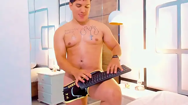 RaymondMorris online show from 10-16-25, 06:03