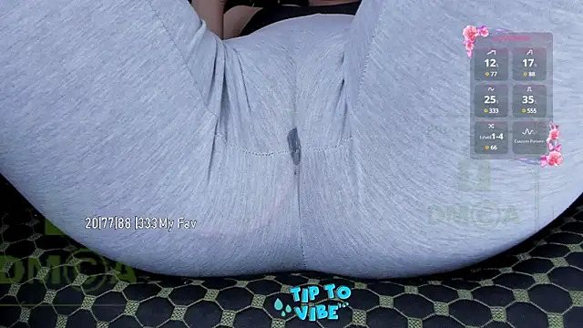 Snapshot of Cameltoe_squirt_inPants chatting on 03-15-25, 10:46 Cameltoe squirt inPants online show from 03-15-25, 10:46